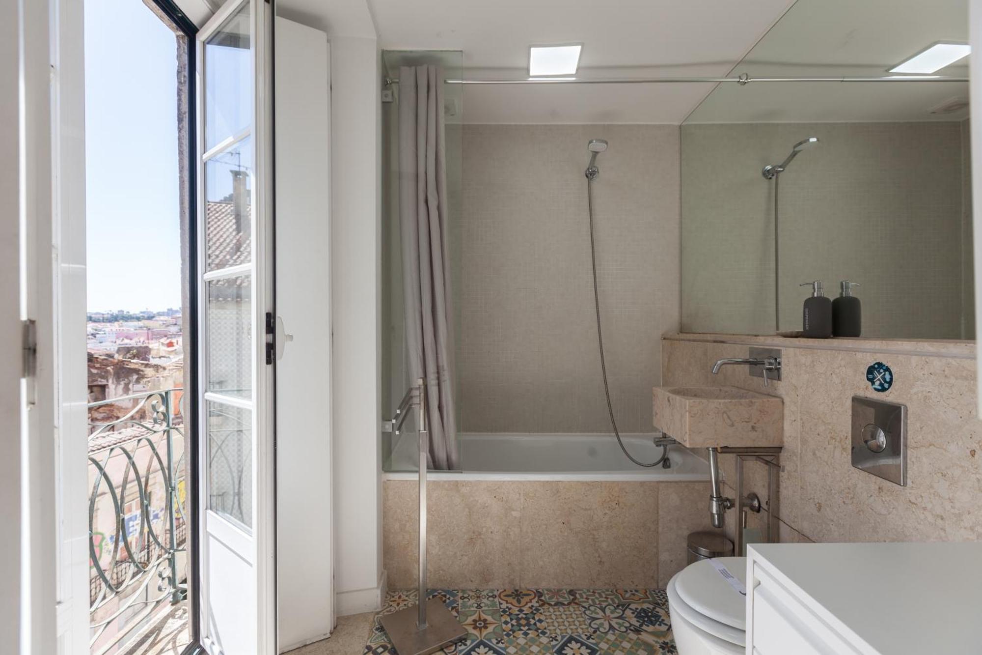 Flh Castle Duplex With Terrace Διαμέρισμα Lisboa Εξωτερικό φωτογραφία